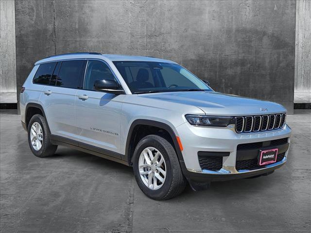 2023 Jeep Grand Cherokee L Laredo 4x4
