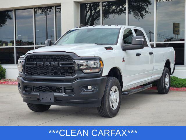 2023 RAM 3500 Tradesman Crew Cab 4x4 8 Box
