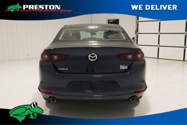 2022 Mazda Mazda3 Select