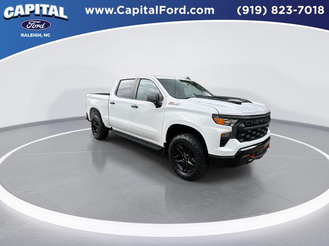 2022 Chevrolet Silverado 1500 4WD Crew Cab Short Bed Custom Trail Boss