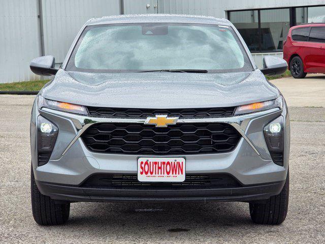 2025 Chevrolet Trax FWD LS