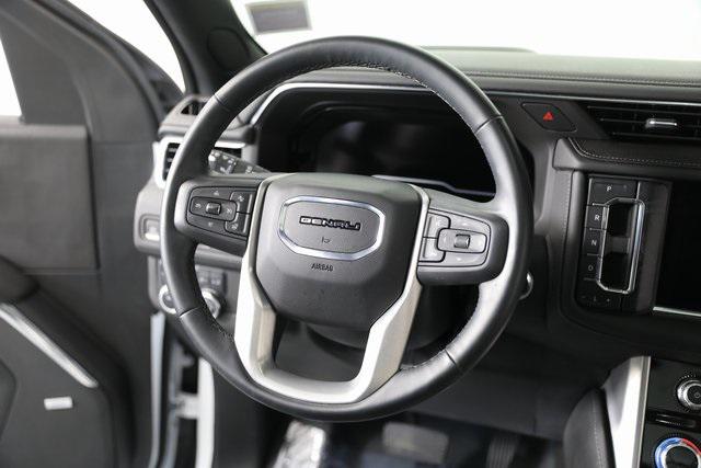 2023 GMC Yukon 4WD Denali