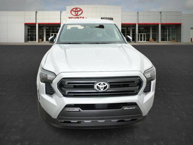 2025 Toyota Tacoma SR5 4WD