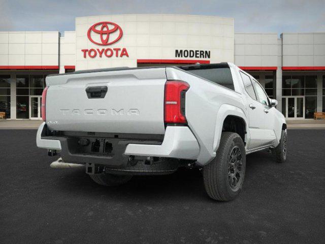 2025 Toyota Tacoma SR5 4WD