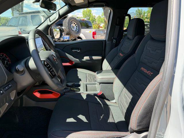 2024 Nissan Frontier Crew Cab PRO-4X 4x4