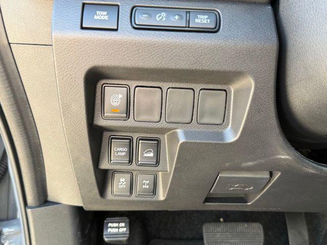 2024 Nissan Frontier Crew Cab PRO-4X 4x4