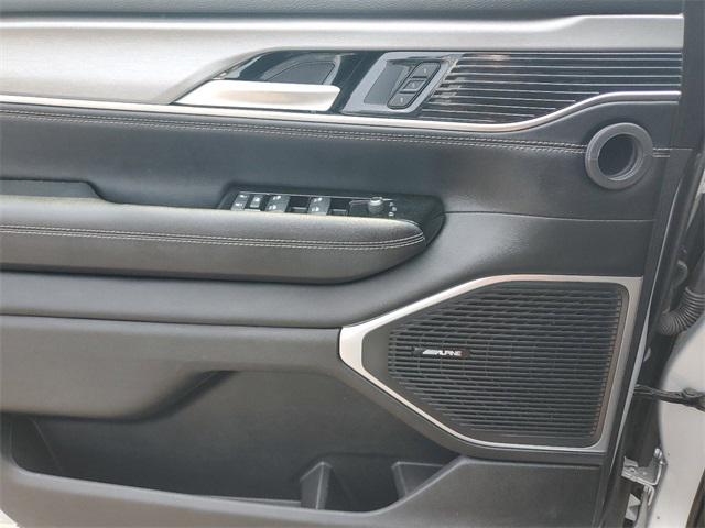 2024 Jeep Wagoneer Series II Carbide