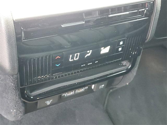 2024 Jeep Wagoneer Series II Carbide