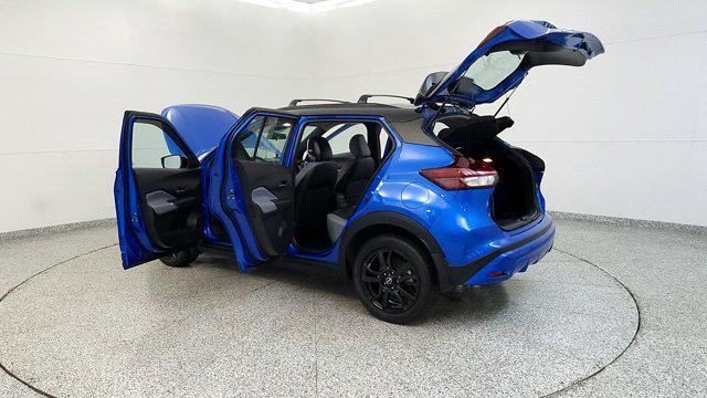 2023 Nissan Kicks SR Xtronic CVT