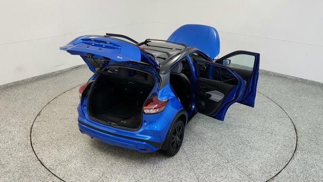 2023 Nissan Kicks SR Xtronic CVT