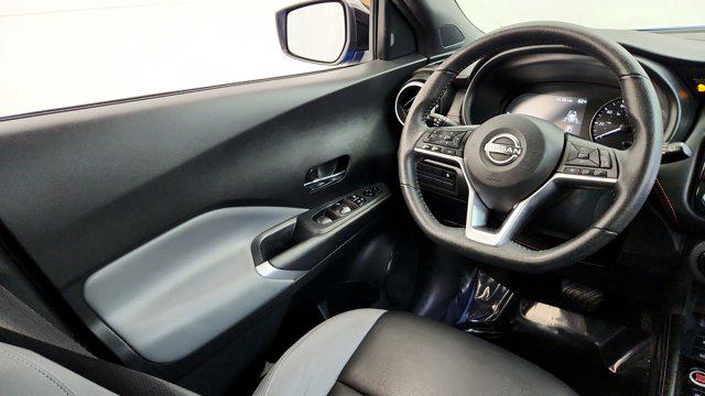 2023 Nissan Kicks SR Xtronic CVT