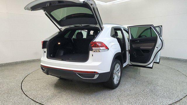 2021 Volkswagen Atlas Cross Sport 2.0T SE w/Technology