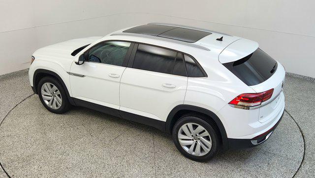 2021 Volkswagen Atlas Cross Sport 2.0T SE w/Technology