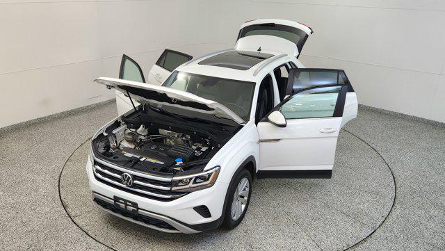 2021 Volkswagen Atlas Cross Sport 2.0T SE w/Technology