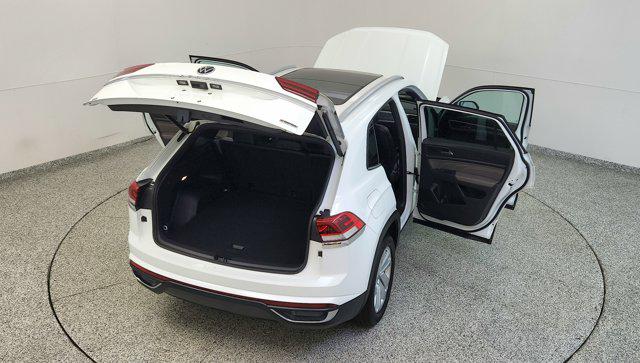 2021 Volkswagen Atlas Cross Sport 2.0T SE w/Technology