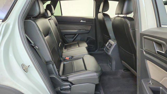 2021 Volkswagen Atlas Cross Sport 2.0T SE w/Technology