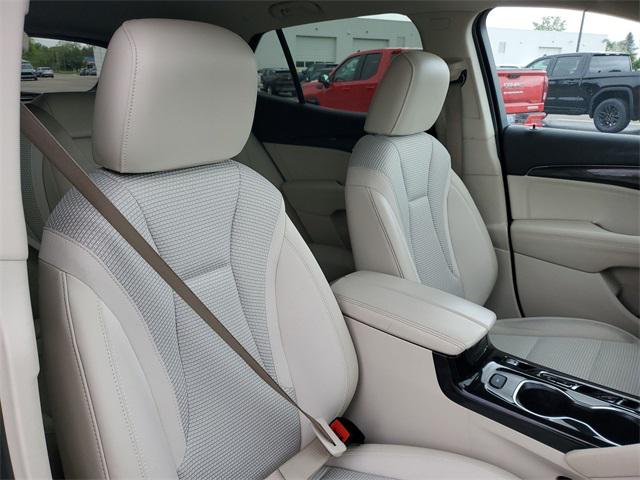 Used 2023 Buick Envision For Sale in Waterford Twp, MI