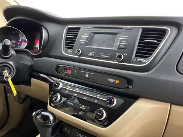 2016 Kia Sedona LX