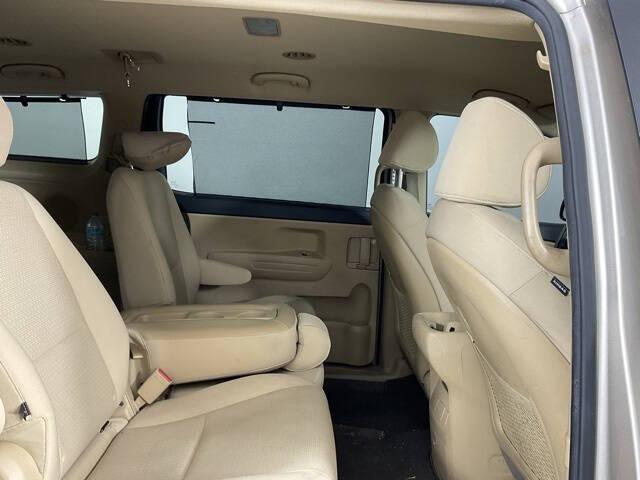 2016 Kia Sedona LX
