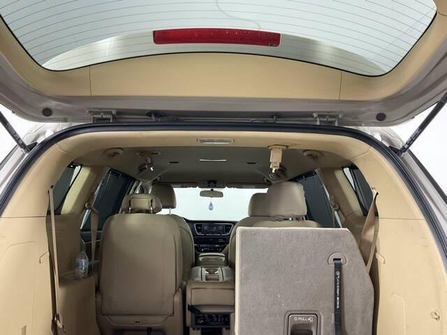 2016 Kia Sedona LX