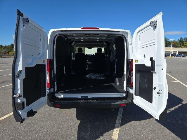 2025 Ford Transit Cargo Van Low Roof 130" Wheelbase