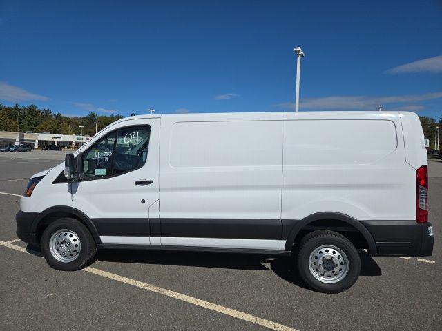 2025 Ford Transit Cargo Van Low Roof 130" Wheelbase