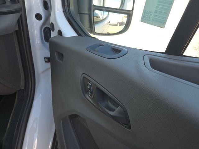 2025 Ford Transit Cargo Van Low Roof 130" Wheelbase