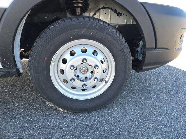 2025 Ford Transit Cargo Van Low Roof 130" Wheelbase
