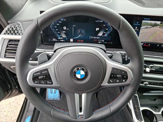 2025 BMW X7 M60i