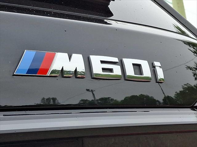 2025 BMW X7 M60i