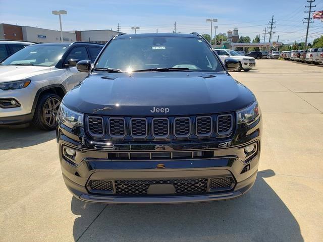 2025 Jeep Compass COMPASS LIMITED 4X4