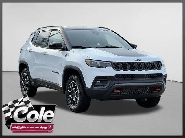2025 Jeep Compass COMPASS TRAILHAWK 4X4
