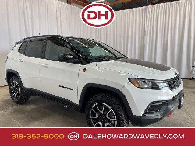 2025 Jeep Compass COMPASS TRAILHAWK 4X4