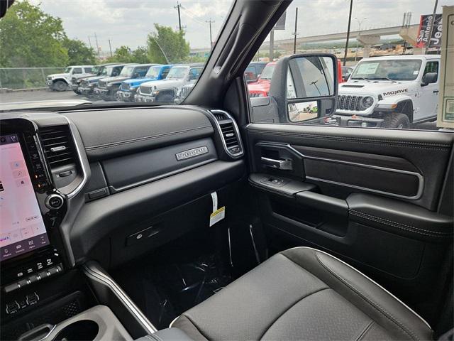 2025 RAM Ram 2500 RAM 2500 LARAMIE CREW CAB 4X4 64 BOX