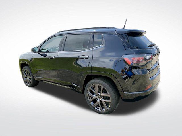 2025 Jeep Compass COMPASS LIMITED 4X4