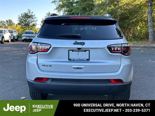 2025 Jeep Compass COMPASS LIMITED 4X4