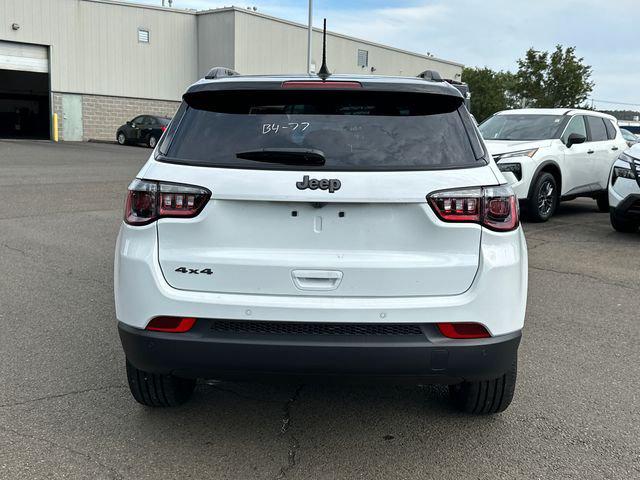 2025 Jeep Compass COMPASS LIMITED 4X4