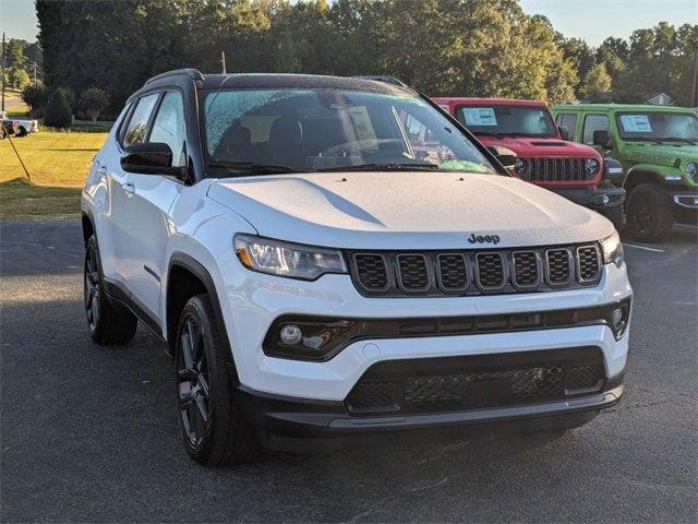 2025 Jeep Compass COMPASS LIMITED 4X4