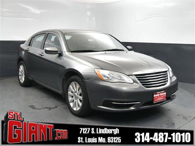 2013 Chrysler 200 Touring