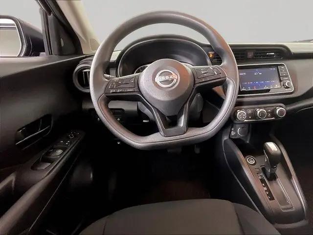 2024 Nissan Kicks S Xtronic CVT