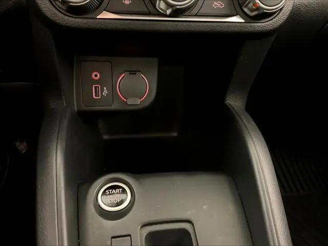 2024 Nissan Kicks S Xtronic CVT