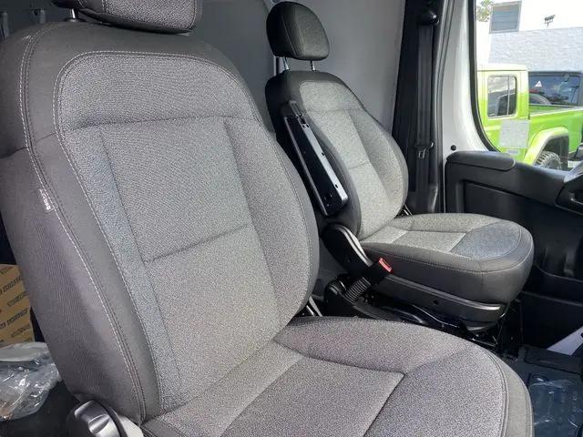 2024 Ram ProMaster Cargo Van Tradesman High Roof 159" WB EXT w/Pass Seat