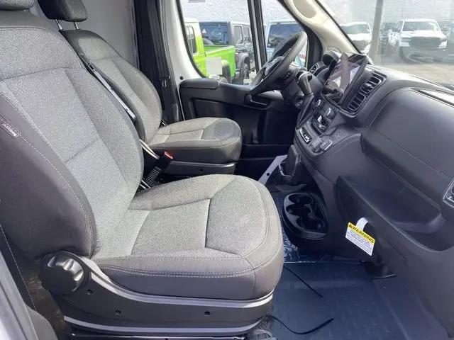 2024 Ram ProMaster Cargo Van Tradesman High Roof 159" WB EXT w/Pass Seat