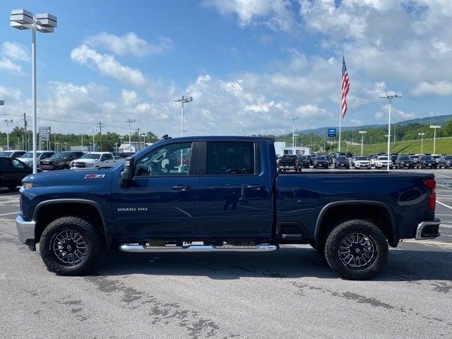 2022 Chevrolet Silverado 2500HD 4WD Crew Cab Standard Bed LT