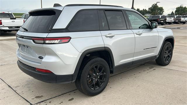 2024 Jeep Grand Cherokee Altitude 4x4