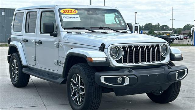 2024 Jeep Wrangler 4-Door Sahara 4x4