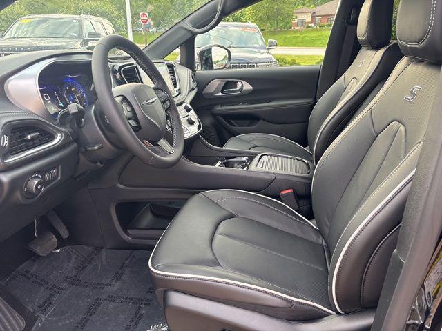 2025 Chrysler Pacifica PACIFICA LIMITED AWD