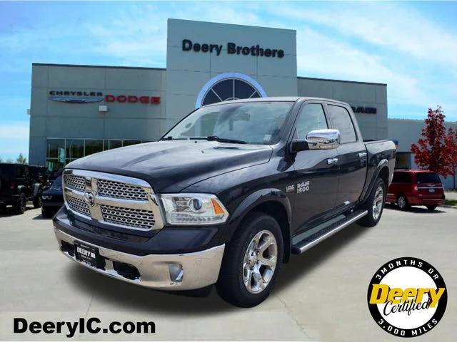 2017 RAM 1500 Laramie Crew Cab 4x4 57 Box