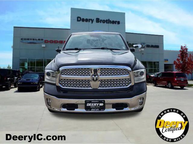 2017 RAM 1500 Laramie Crew Cab 4x4 57 Box