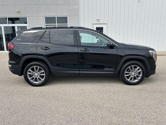 2024 GMC Terrain AWD SLT